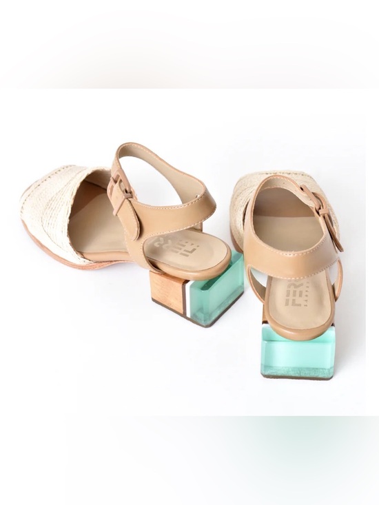 FERRI Shoes - FERRI
Womens Tan Leather Slingback Sandals with Aqua Block Heel